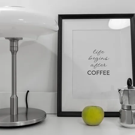 Flat 07 - New Opening * 罗马